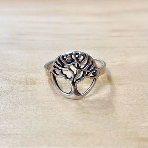 Sterling Silver Tree of Life Ring Size 6